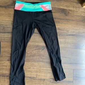 Lululemon crop leggings. Size 4